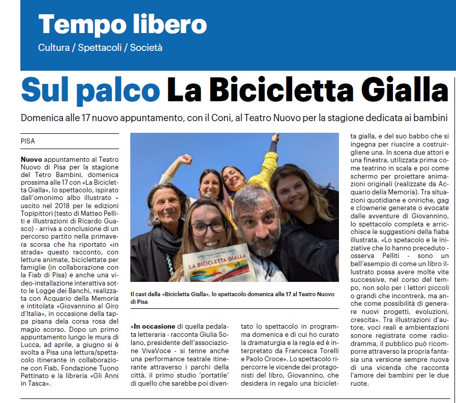 Sul palco la bicicletta gialla
